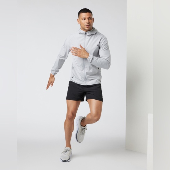 Vuori Kore Short Lined 5" - Picture 4 of 11